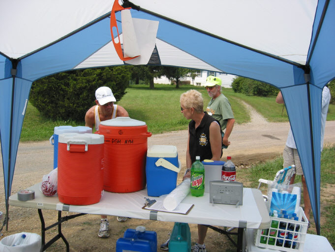 Aid Station 8 at Mile 34