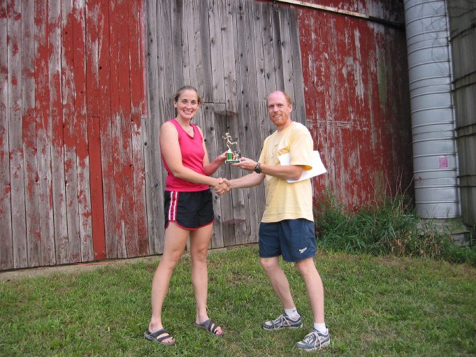 Mical Honigfort receives her trophy